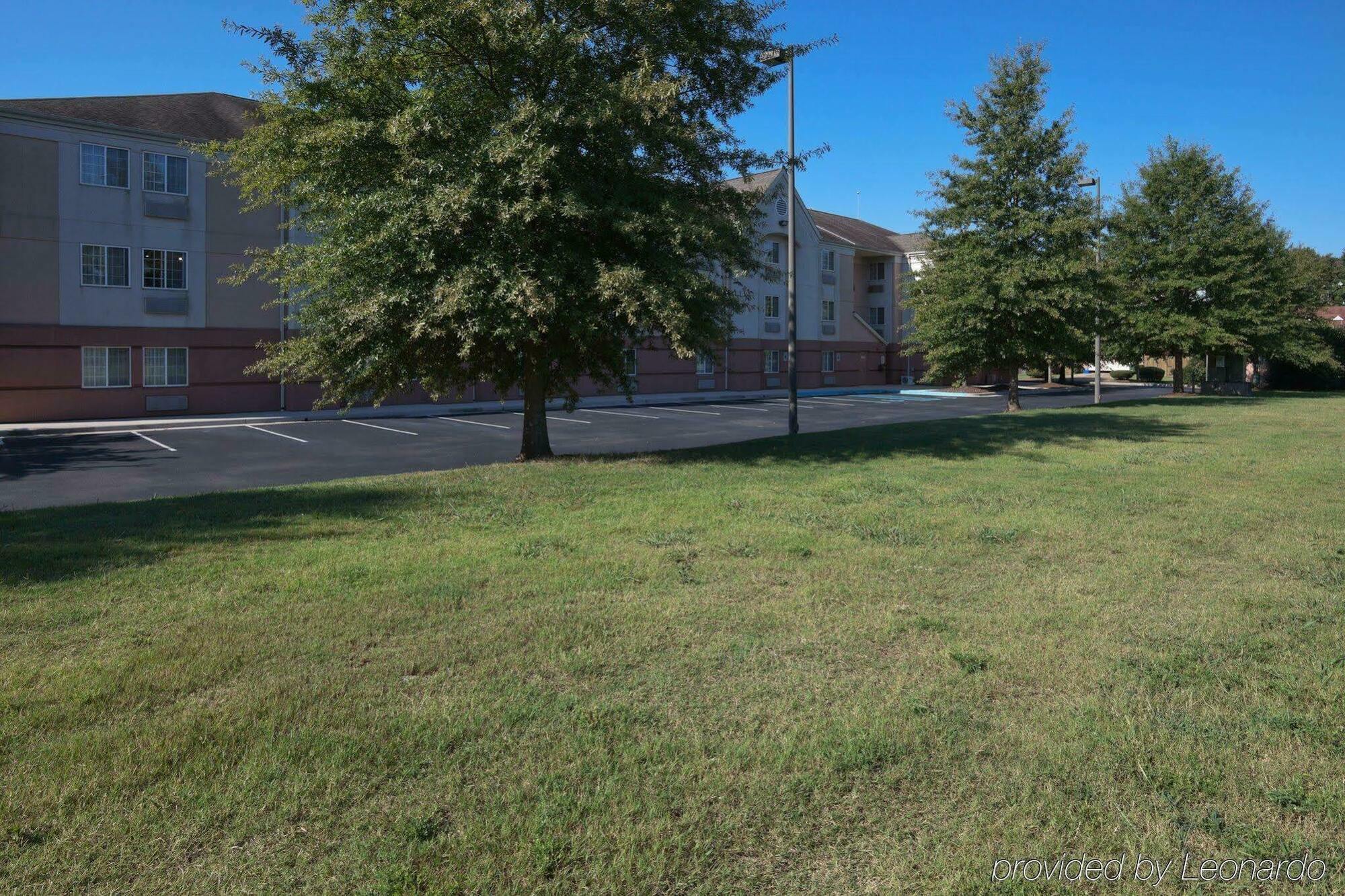 Sonesta Simply Suites Huntsville Research Park Kültér fotó